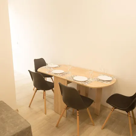 Apartment Aleks Center 2- Free Parking