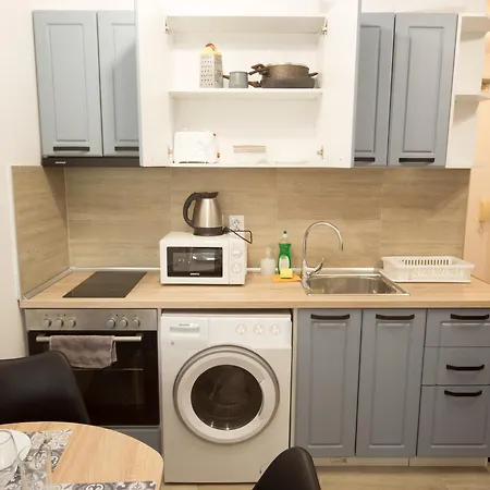 Apartmán Aleks Center 2- Free Parking