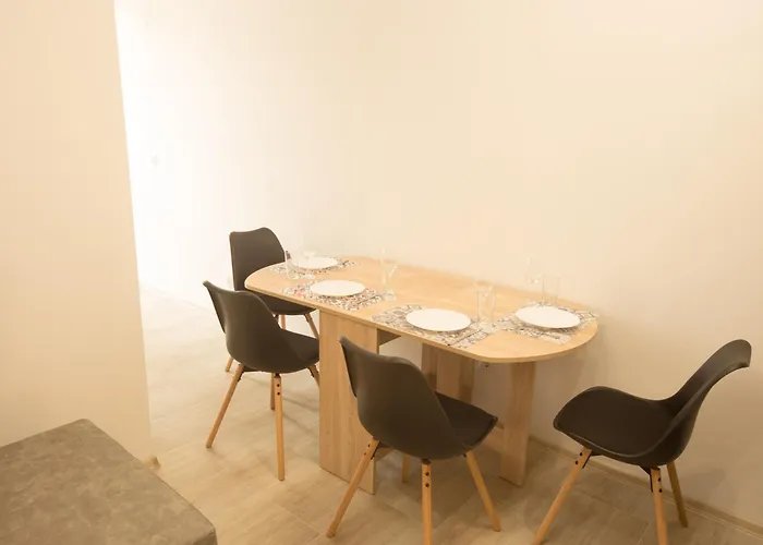 Διαμέρισμα Aleks Center 2- Free Parking